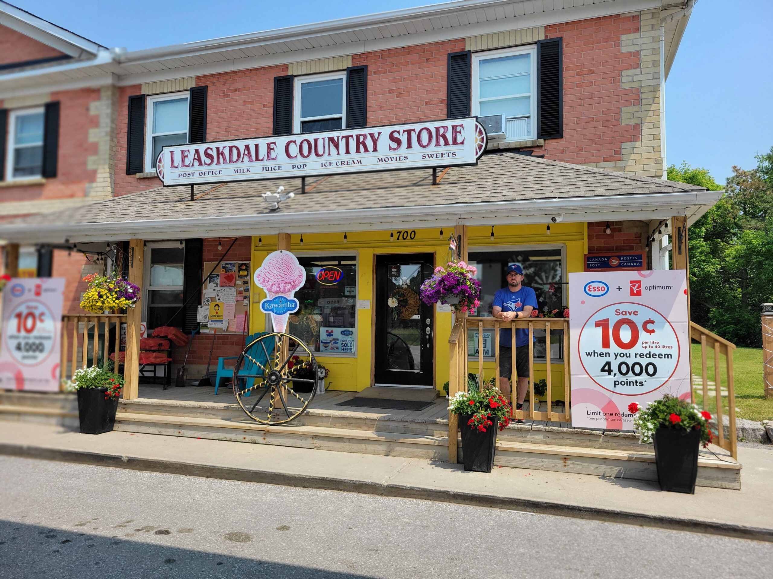 Leaskdale Country Store