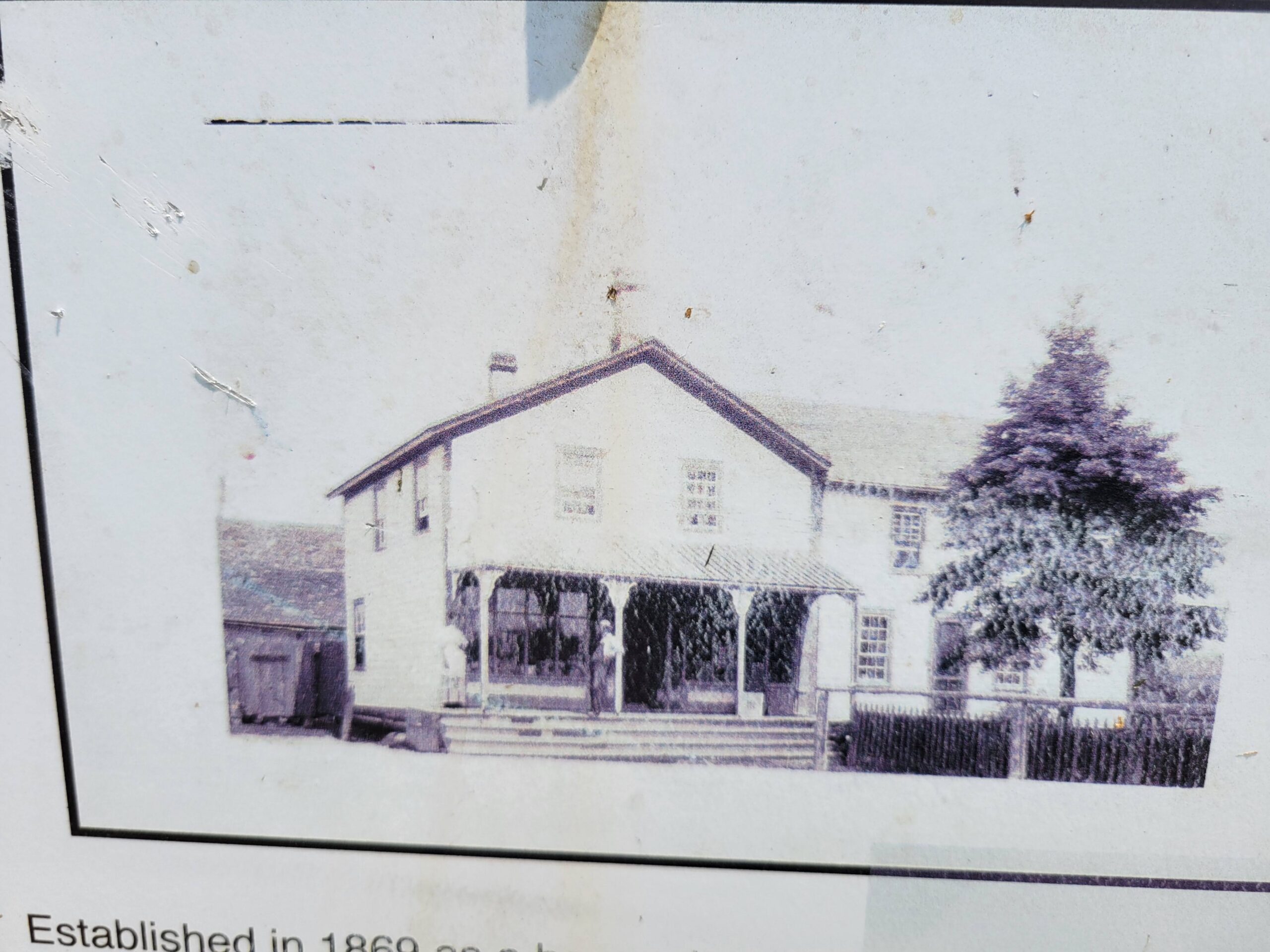 Leaskdale Country Store